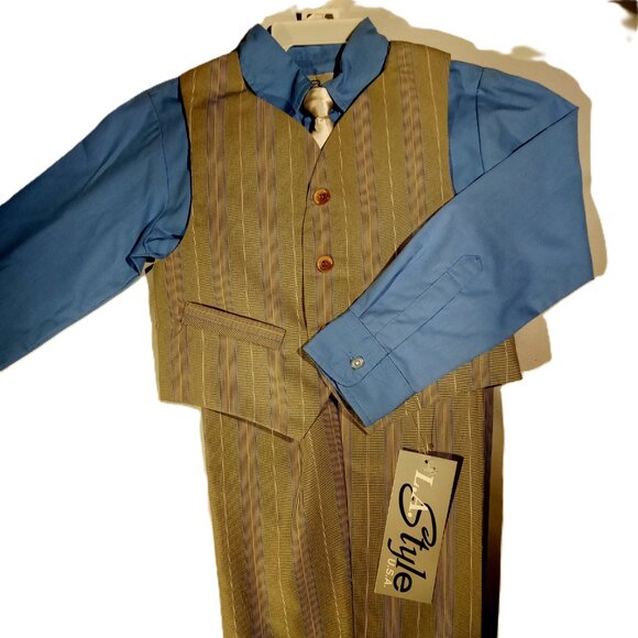 Boys 4 piece set  Size 4  Shirt  Vest  Tie  Dress Pants   Gray Pattern  Blue NWT - Picture 2 of 11